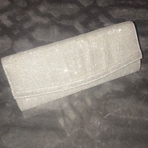 Payless silver clutch NWOT